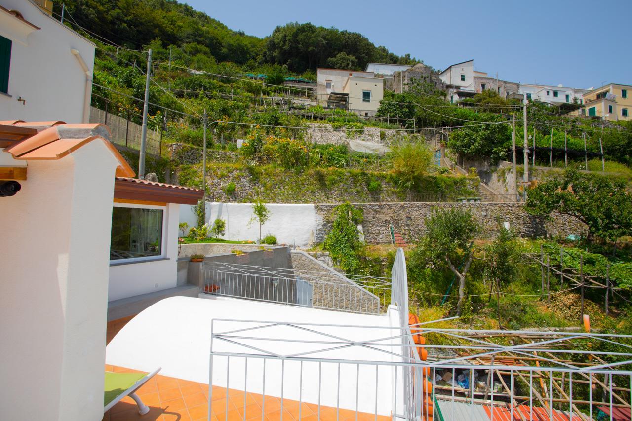 Dame Casa Vacanza Amalfi Exterior photo